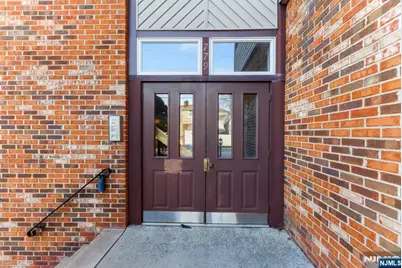 779 Riverside Avenue 201 #201, Lyndhurst Township, NJ 07071 - Photo 3