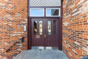 779 Riverside Ave 201, Lyndhurst Township, NJ 07071 - Photo 3