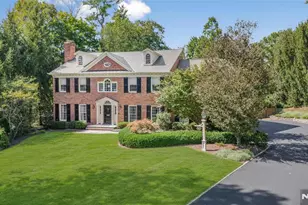 31 Forest Dr, Millburn, NJ 07078 - Photo 7