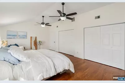 8 Dean, Rutherford, NJ 07070 - Photo 17