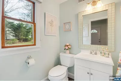 8 Dean, Rutherford, NJ 07070 - Photo 11