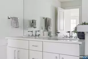 27 Willow St, Millburn, NJ 07041 - Photo 37