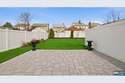 27 Willow Street, Millburn, NJ 07041 - Photo 49