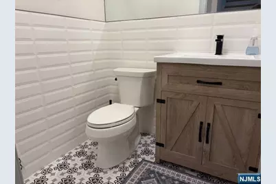 261 7th Street B #B, Palisades Park, NJ 07650 - Photo 11