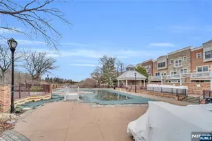 101 Shearwater Ct 25, Jersey City, NJ 07305 - Photo 31