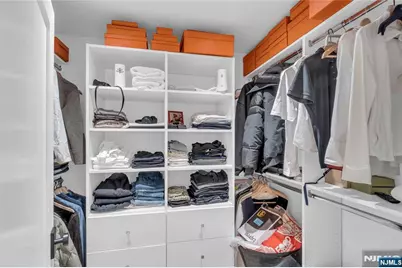 101 Shearwater Court 25 #25, Jersey City, NJ 07305 - Photo 15