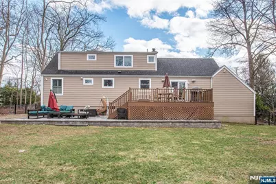 49 Poplar Street, Ramsey, NJ 07446 - Photo 3