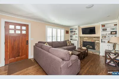 49 Poplar Street, Ramsey, NJ 07446 - Photo 5