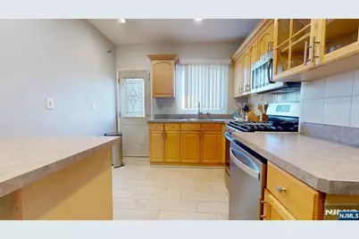 29 Long Avenue, Hillside, NJ 07205 - Photo 5