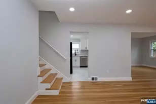 86 Howland Ave, Teaneck Township, NJ 07666 - Photo 7