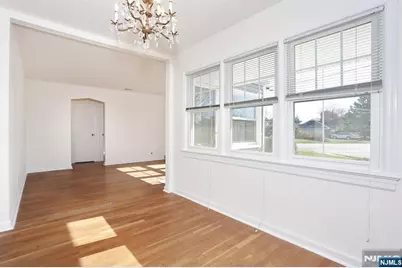 15-03 Everett Terrace, Fair Lawn, NJ 07410 - Photo 5
