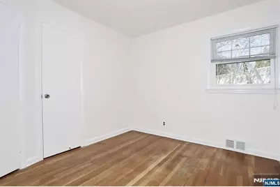 15-03 Everett Terrace, Fair Lawn, NJ 07410 - Photo 7