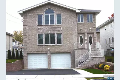 755 Edgewater Avenue 2 #2, Ridgefield, NJ 07657 - Photo 1