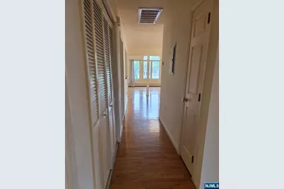 755 Edgewater Avenue 2 #2, Ridgefield, NJ 07657 - Photo 13