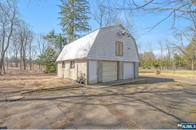 510 W Saddle River Road, Ridgewood, NJ 07450 - Photo 11