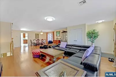 248 Clark Terrace, Cliffside Park, NJ 07010 - Photo 3