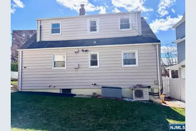 54 Austin Street, Ridgefield Park, NJ 07660 - Photo 3