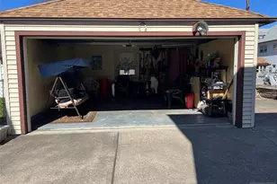 579 Oregon Ave, Cliffside Park, NJ 07010 - Photo 35