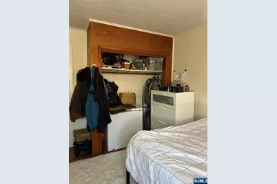 579 Oregon Avenue, Cliffside Park, NJ 07010 - Photo 23