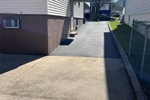 579 Oregon Ave, Cliffside Park, NJ 07010 - Photo 33