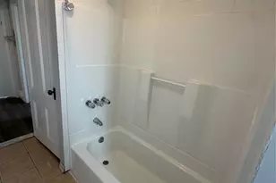 126 Essex St, Hackensack, NJ 07601 - Photo 27