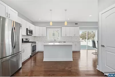 2 Linden Avenue, Lincoln Park, NJ 07035 - Photo 7