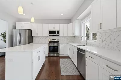 2 Linden Avenue, Lincoln Park, NJ 07035 - Photo 9