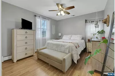 25 Veterans Place, North Arlington, NJ 07031 - Photo 5