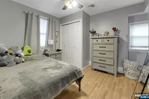 25 Veterans Pl, North Arlington, NJ 07031 - Photo 5