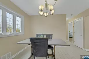 25 Veterans Pl, North Arlington, NJ 07031 - Photo 11