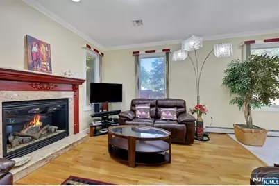 627 Concord Street, New Milford, NJ 07646 - Photo 9