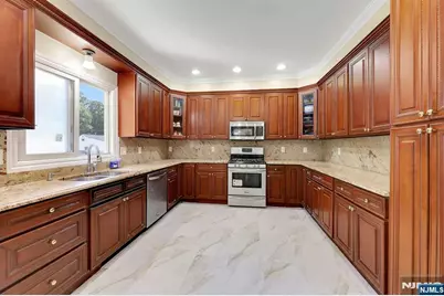 627 Concord Street, New Milford, NJ 07646 - Photo 19