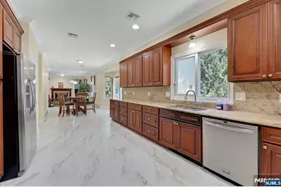 627 Concord Street, New Milford, NJ 07646 - Photo 19