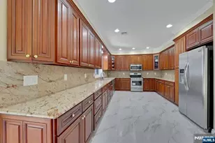 627 Concord St, New Milford, NJ 07646 - Photo 17