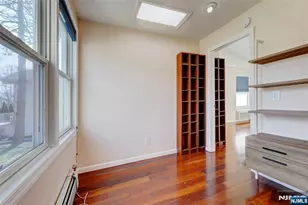 577 Forest Ave, Paramus, NJ 07652 - Photo 15