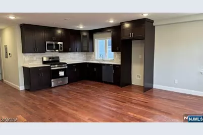 560 11th Street, Newark, NJ 07107 - Photo 3