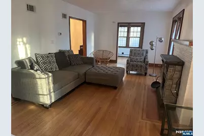 325 Bogert Avenue, Ridgewood, NJ 07450 - Photo 5