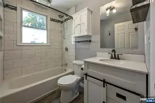 31-33 William St, Bergenfield, NJ 07621 - Photo 15