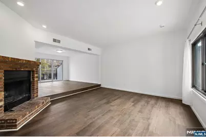 1431 John Street, Fort Lee, NJ 07024 - Photo 7