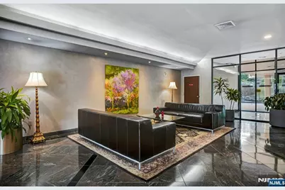 2150 Center Avenue 3C #3C, Fort Lee, NJ 07024 - Photo 23