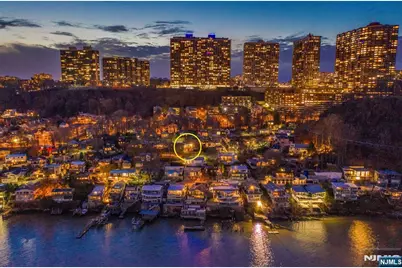 33 Colony Road, Edgewater, NJ 07020 - Photo 3