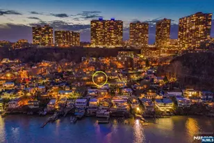 33 Colony Rd, Edgewater, NJ 07020 - Photo 3