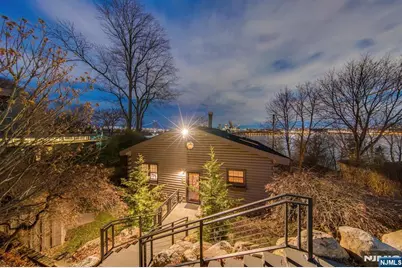 33 Colony Road, Edgewater, NJ 07020 - Photo 7