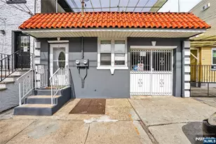 99 Bruen St, Newark, NJ 07105 - Photo 3