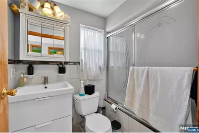 99 Bruen Street, Newark, NJ 07105 - Photo 21