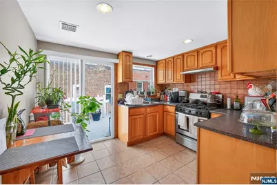 99 Bruen Street, Newark, NJ 07105 - Photo 7