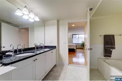 700 Grove Street 3Q #3Q, Jersey City, NJ 07310 - Photo 21