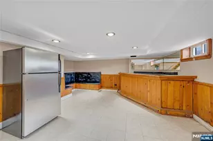 157 Glenbrook Pkwy, Englewood, NJ 07631 - Photo 33