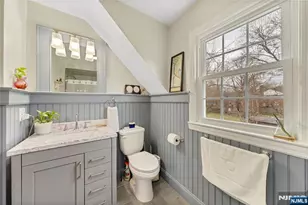 157 Glenbrook Pkwy, Englewood, NJ 07631 - Photo 25