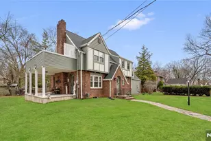 157 Glenbrook Pkwy, Englewood, NJ 07631 - Photo 3